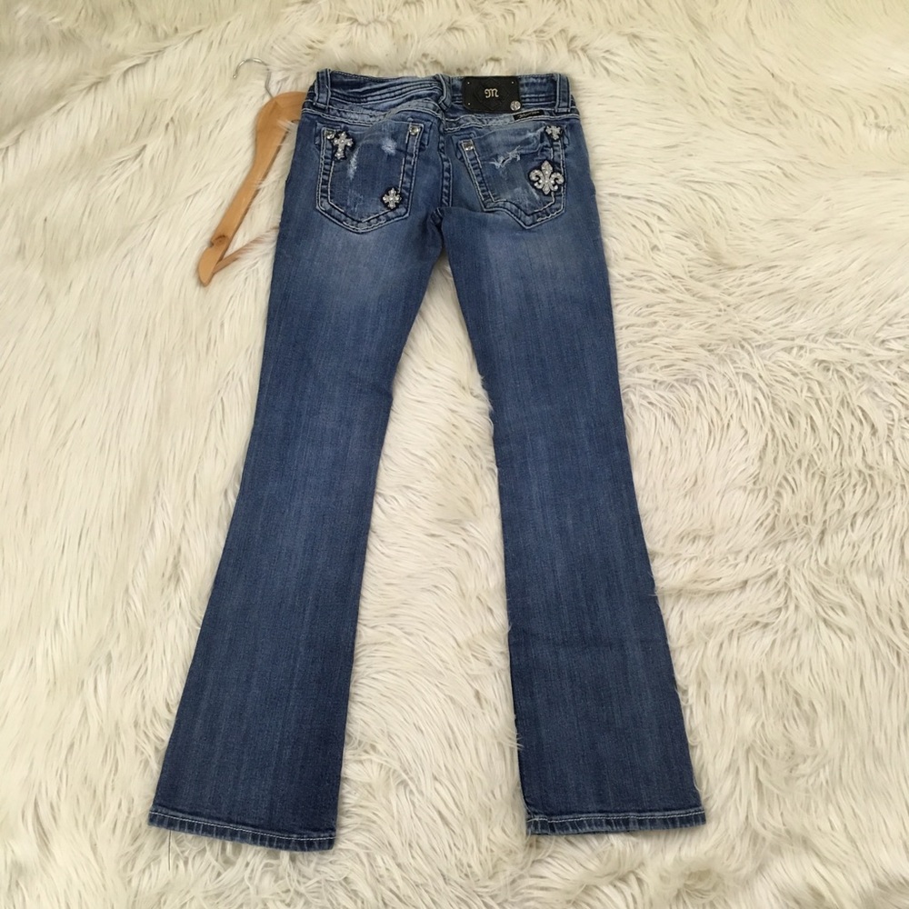 ⚜️SOLD⚜️Miss Me Buckle Embellish Bootcut Jeans - Picture 6 of 8